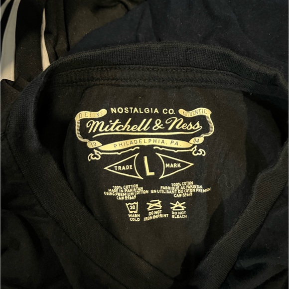 Toronto Blue Jays Mitchell & Ness Shirt Size Large - Picture 7 of 7